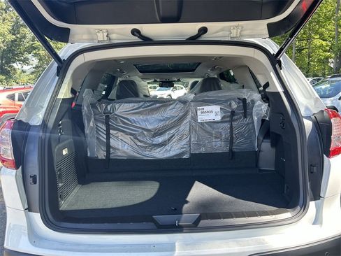 New 2025 Subaru Ascent Bronze Edition w/ Onyx Package image 18