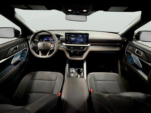 New 2026 Ford Explorer Tremor image 28