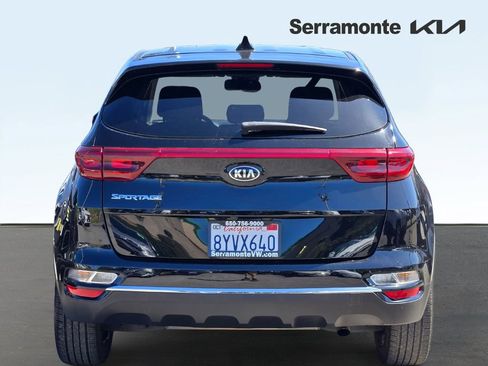 Used 2022 Kia Sportage LX w/ LX FWD Value Edition Package image 5