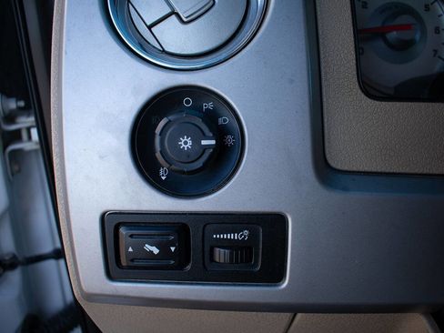 Used 2009 Ford F150 Lariat image 17