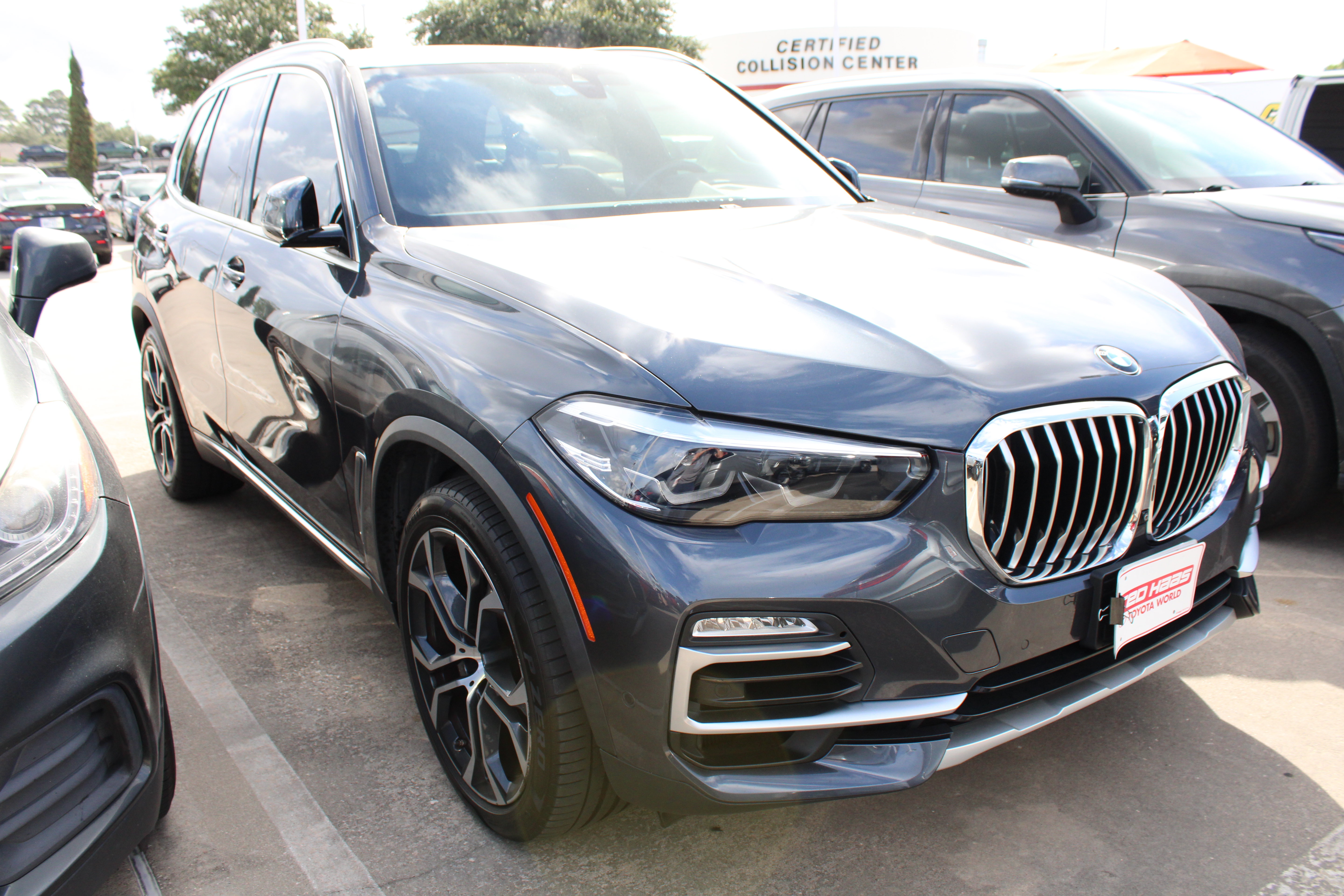 Used 2021 BMW X5 sDrive40i w/ Convenience Package RWD image 2