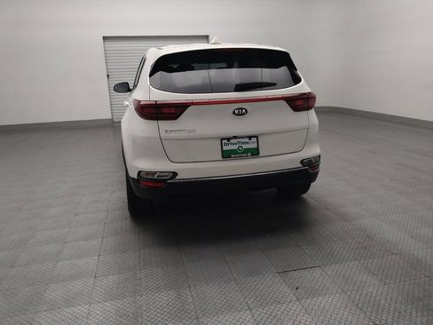 Used 2021 Kia Sportage LX AWD/4WD image 6