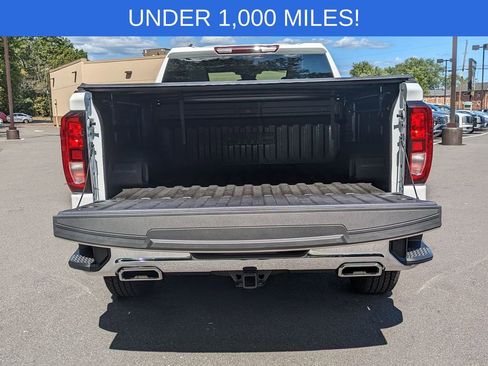 Used 2025 GMC Sierra 1500 SLE w/ X31 Off-Road Package image 24