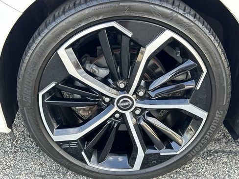 Certified 2023 Nissan Altima 2.5 SR FWD image 10