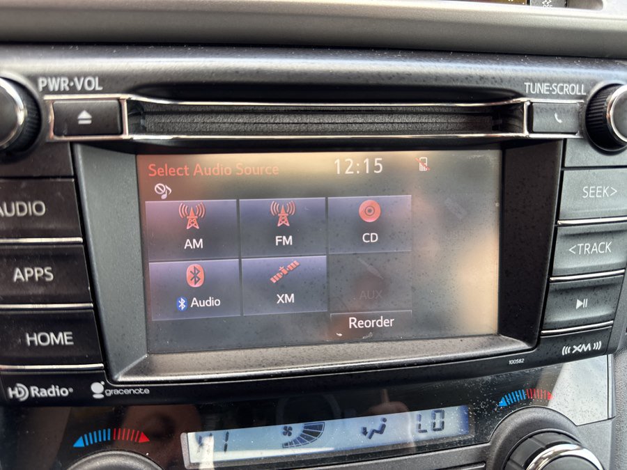 Used 2018 Toyota RAV4 XLE AWD/4WD image 23
