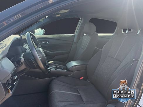 Certified 2023 Honda Accord Sport image 9