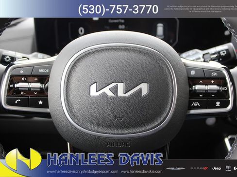 New 2026 Kia Carnival SX Prestige FWD image 31
