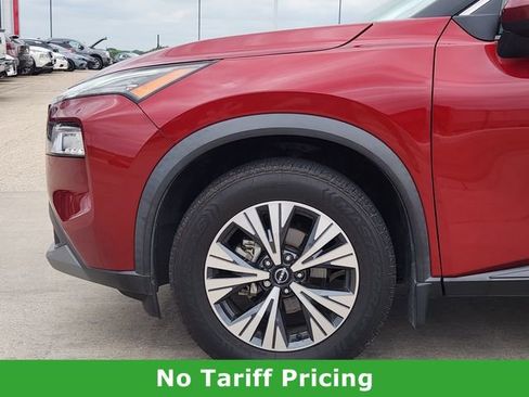 Used 2023 Nissan Rogue SV FWD image 7