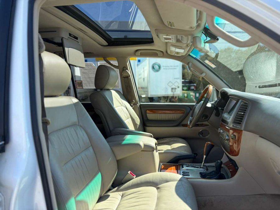 Used 2006 Lexus LX 470 4WD image 23