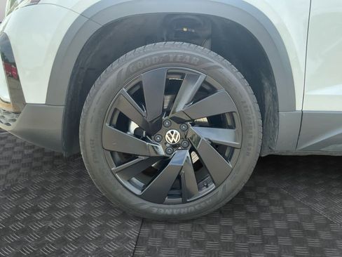 Used 2023 Volkswagen Taos SEL w/ Black Wheel Package AWD/4WD image 14