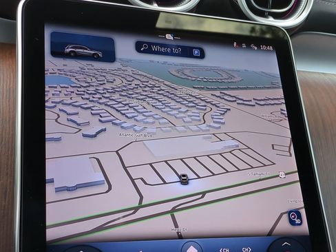 Used 2025 Mercedes-Benz GLC 300 4MATIC image 22