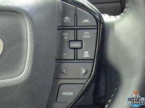 Used 2024 Toyota Prius XLE AWD/4WD image 13
