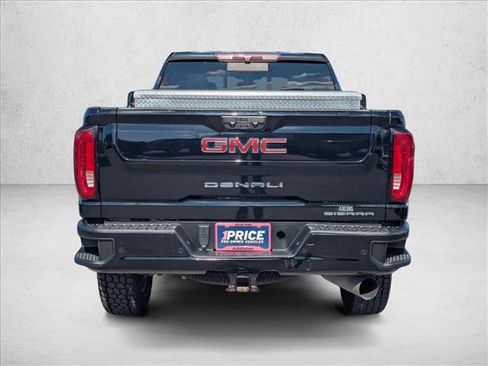 Used 2022 GMC Sierra 2500 Denali image 7