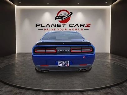 Used 2019 Dodge Challenger SXT w/ Blacktop Package