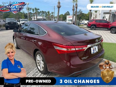 Used 2013 Toyota Avalon XLE Premium FWD image 6