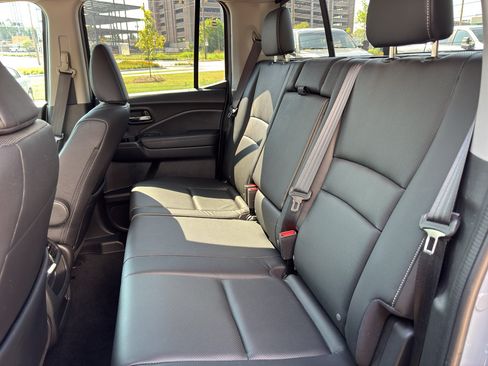 Used 2022 Honda Ridgeline RTL-E image 12