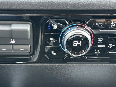 New 2026 GMC Sierra 1500 SLT w/ SLT Premium Plus Package AWD/4WD image 22