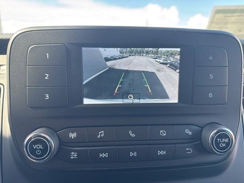 New 2025 Ford Transit 250 148 Medium Roof image 21