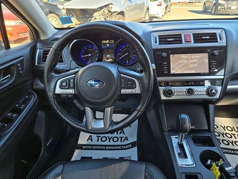 Used 2015 Subaru Legacy 2.5i Limited AWD/4WD image 2