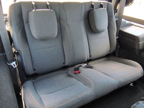 Used 2024 Jeep Wrangler Sport image 18