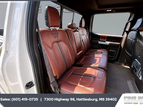 Used 2018 Ford F150 King Ranch w/ Equipment Group 601A Luxury AWD/4WD image 21