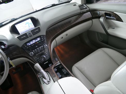 Used 2011 Acura MDX w/ Technology Package AWD/4WD image 11