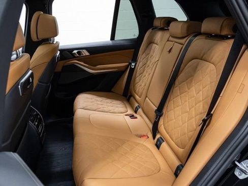 New 2026 BMW X5 xDrive50e image 24