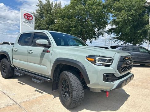 Used 2021 Toyota Tacoma TRD Pro AWD/4WD image 3