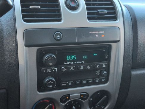 Used 2011 Chevrolet Colorado LT RWD image 21