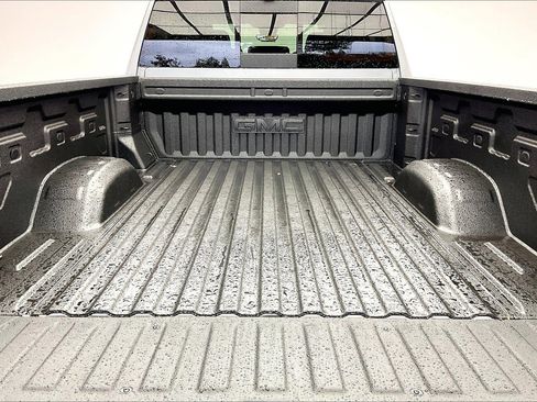 New 2026 GMC Sierra 2500 Denali w/ Denali Reserve Package image 11