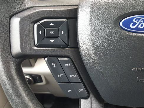 Used 2022 Ford F250 XL w/ Power Equipment Group AWD/4WD image 16