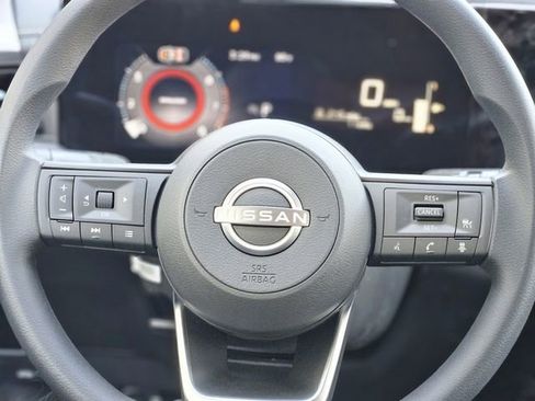 New 2026 Nissan Kicks SV w/ SV Premium Package FWD image 15