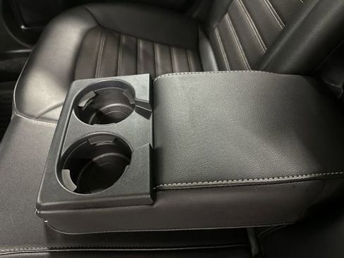 Used 2017 Ford Fusion SE w/ Equipment Group 601A FWD image 21