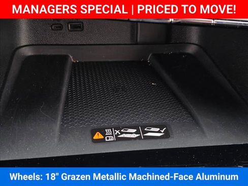 New 2026 Chevrolet Traverse LT image 27