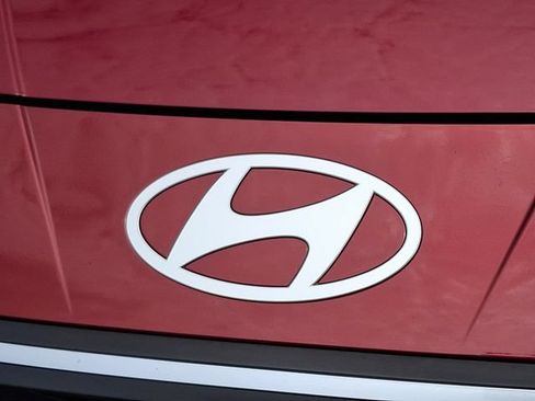Used 2024 Hyundai Elantra SEL FWD image 30