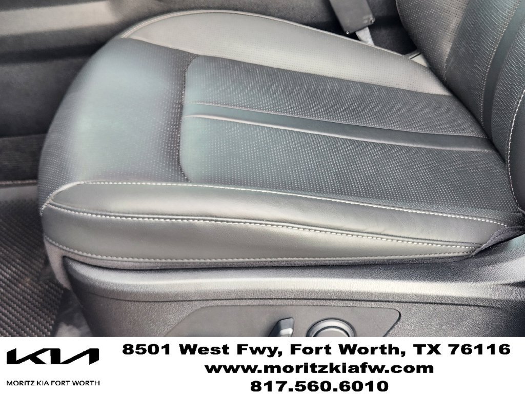 Certified 2025 Kia Sorento S AWD/4WD image 17