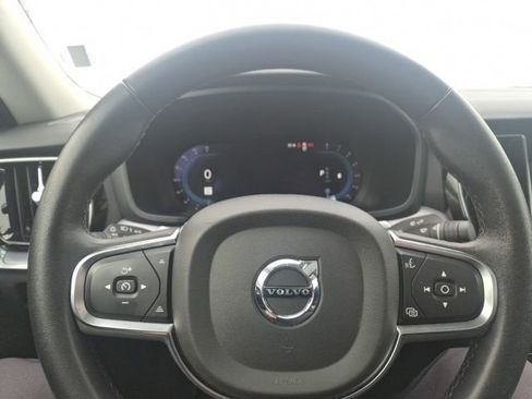 Used 2024 Volvo S60 B5 Core image 14