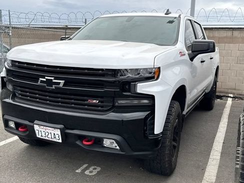 Used 2020 Chevrolet Silverado 1500 LT Trail Boss w/ Convenience Package AWD/4WD image 7