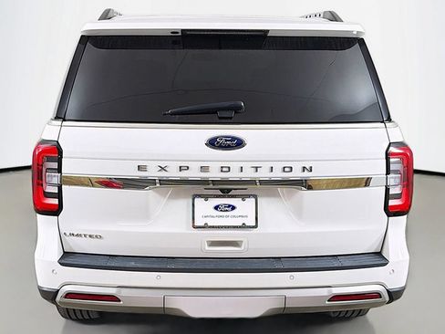 Used 2024 Ford Expedition Limited RWD image 19