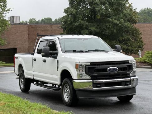 Used 2020 Ford F250 XL w/ Power Equipment Group AWD/4WD image 3