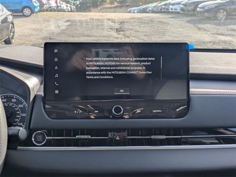 New 2026 Mitsubishi Outlander ES image 16