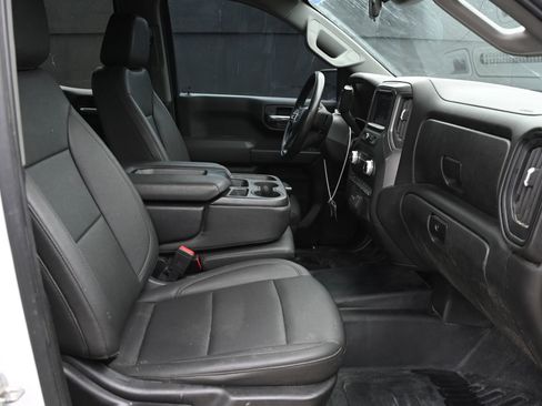 Used 2022 GMC Sierra 1500 Pro w/ Convenience Package RWD image 12
