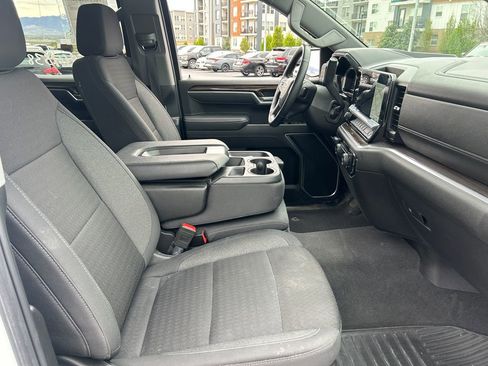 Used 2025 Chevrolet Silverado 1500 LT w/ Work Truck Package AWD/4WD image 35