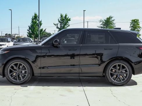 New 2026 Land Rover Range Rover Sport SE AWD/4WD image 12