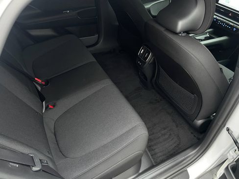 New 2025 Hyundai Ioniq 6 SE image 19