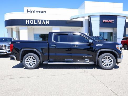 Used 2021 GMC Sierra 1500 SLT w/ SLT Premium Plus Package AWD/4WD image 2