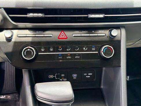Certified 2025 Hyundai Sonata SE FWD image 15