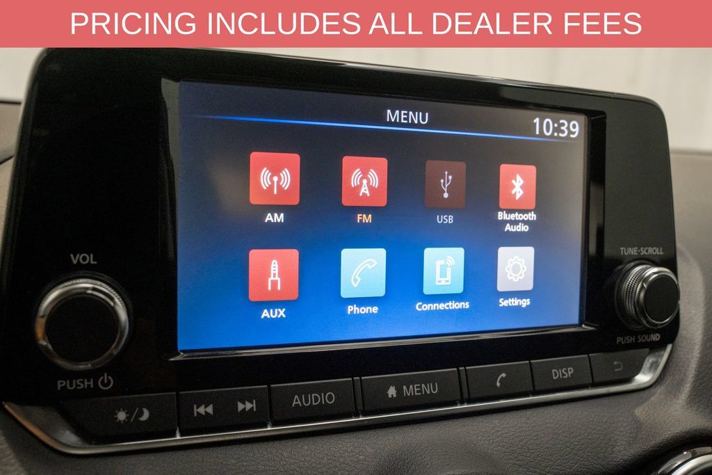 Used 2024 Nissan Sentra S w/ Lighting Package FWD image 11