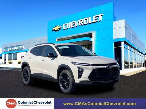 New 2026 Chevrolet Trax ACTIV w/ Driver Confidence Package FWD image 1