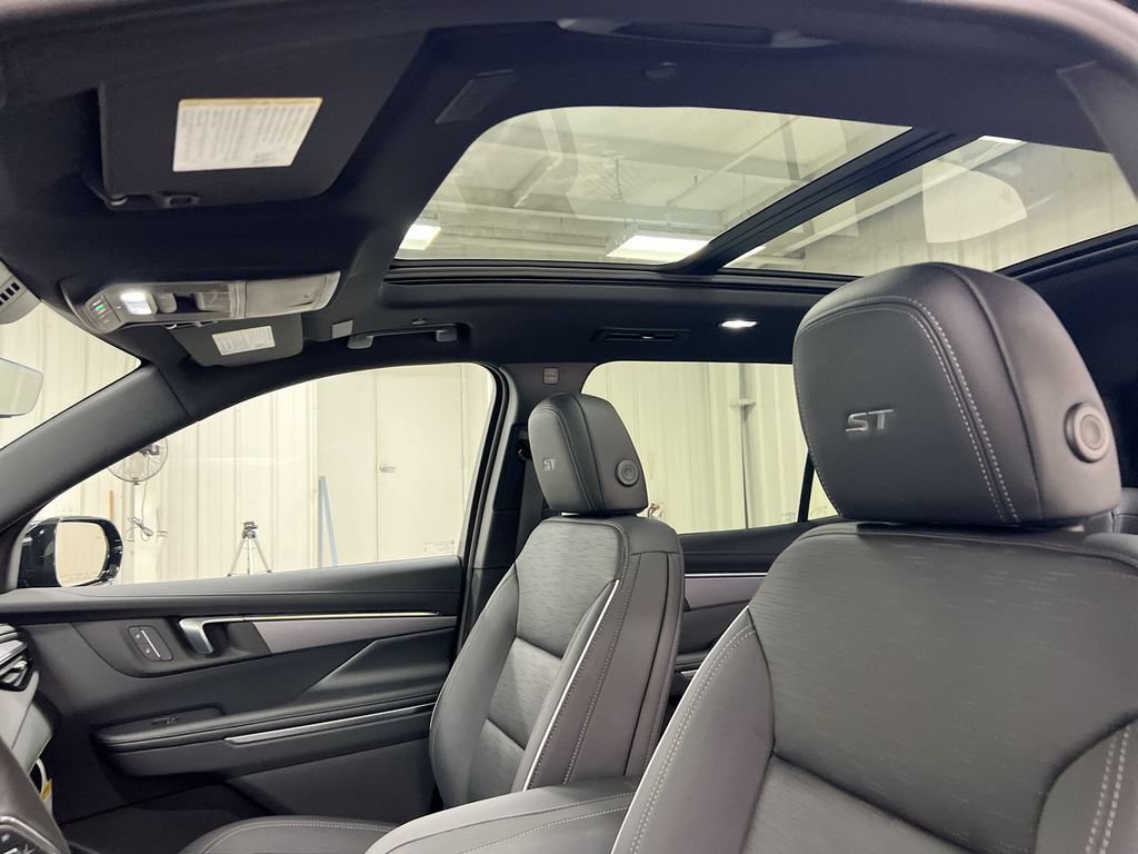 New 2026 Buick Enclave Sport Touring w/ Power Package FWD image 20